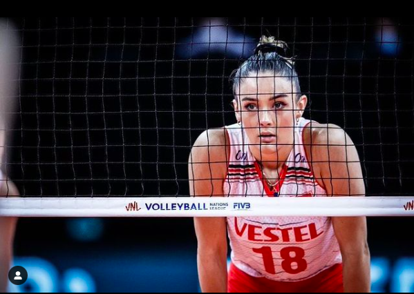 Cantik Dan Seksi Zehra Gunes Bintang Volley Ball Turki Di Olimpiade Tokyo