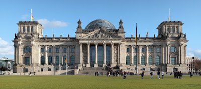 Berlin_reichstag_west_panorama_2