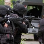 Aparat Polisi Diimbau Membawa Senjata Saat Bertugas