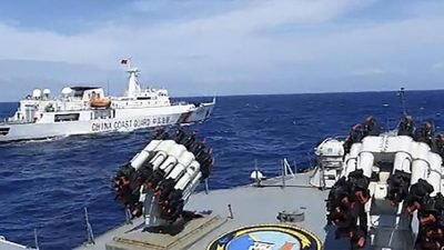 Kapal Perang China Berkeliaran di Laut Natuna, Ketua DPR: Jaga Kedaulatan NKRI!