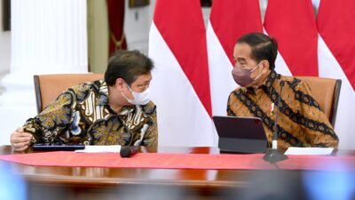 Airlangga Katakan Indonesia Siap Hilirisasi Industri Bauksit