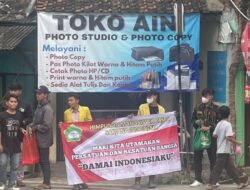 Selain Bagi Takjil HMPI Banten Bagi Selebaran, Menghimbau Agar Masyarakat Indonesia tidak Terprovokasi Pasca Pengumuman Resmi KPU