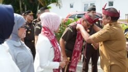Kunjungi Bombana, Kajati Sultra Tekankan Pemerintahan Bebas KKN